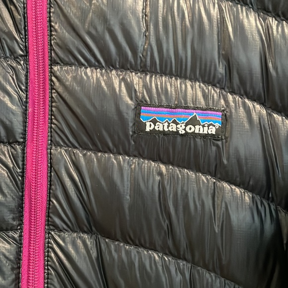 Patagonia Down Jacket Women’s Size XS - Picture 2 of 4
